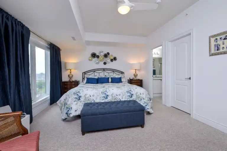 100 Dean Ave #411 - Photo 7 of 8