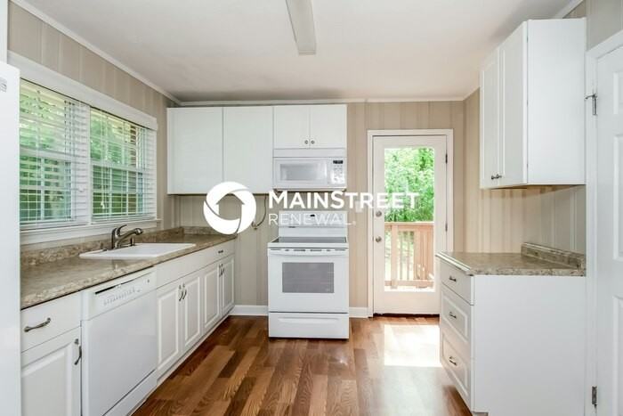 8198 Spillers Dr Sw - Photo 5 of 14