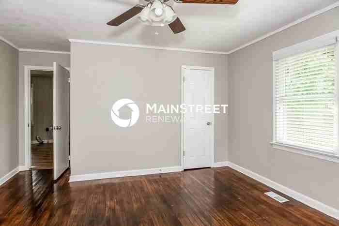 8198 Spillers Dr Sw - Photo 7 of 14