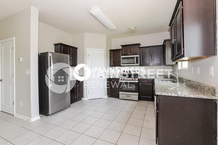 694 Independence Ave - Photo 6 of 16