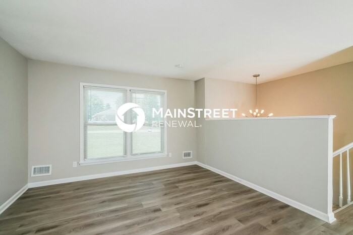 8603 Honor Ave - Photo 7 of 17