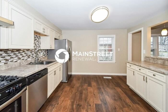 4851 Maryman Rd - Photo 6 of 15