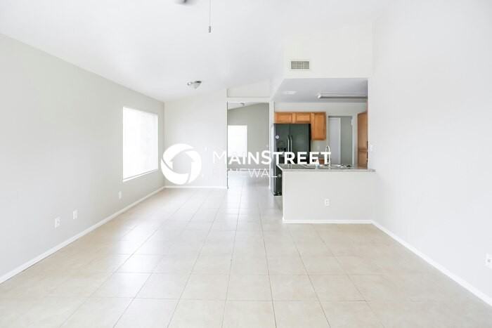 10845 W Monterosa St - Photo 3 of 16