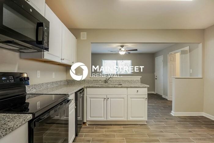 1616 Bryson St - Photo 6 of 16