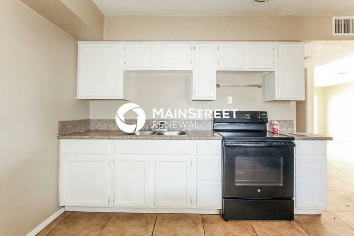 7624 W Osborn Rd - Photo 5 of 16