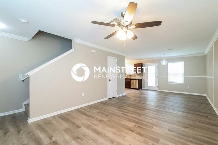 206 Dogfish Ln - Photo 4 of 17