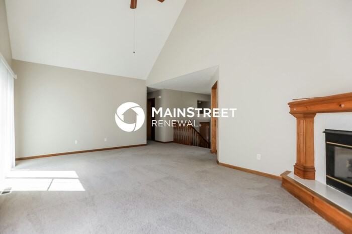 205 N Walker Dr - Photo 5 of 17