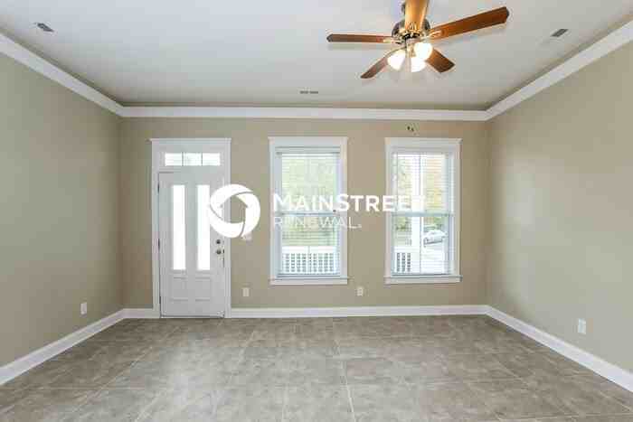 13343 Mercer Dr - Photo 2 of 15