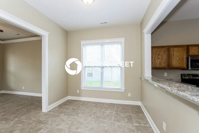 13343 Mercer Dr - Photo 5 of 15