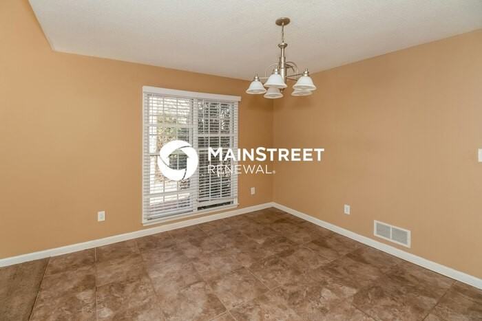 1276 Grindenwald Dr - Photo 3 of 15