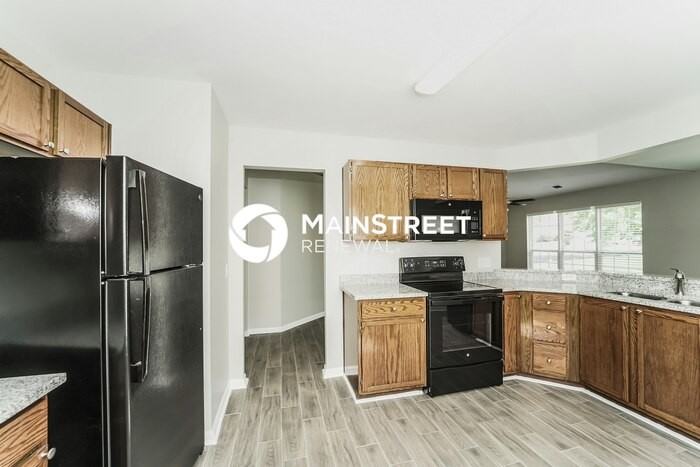 7352 Wingstone Ln - Photo 7 of 16