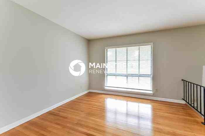 4798 Chuck Ave - Photo 4 of 18