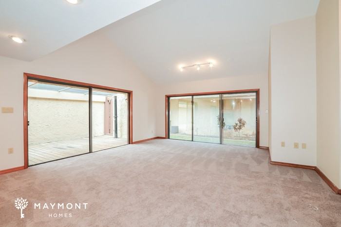 25 Casarena Ct - Photo 6 of 13