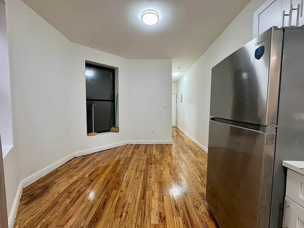 132 W 129th St #1 - Photo 3 of 9