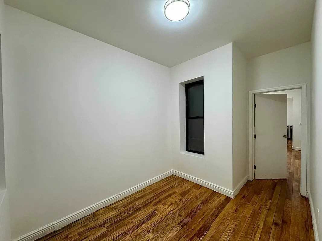 132 W 129th St #1 - Photo 5 of 9