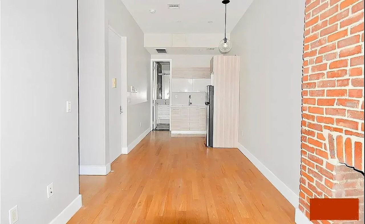 673 Halsey St #3C - Photo 3 of 9