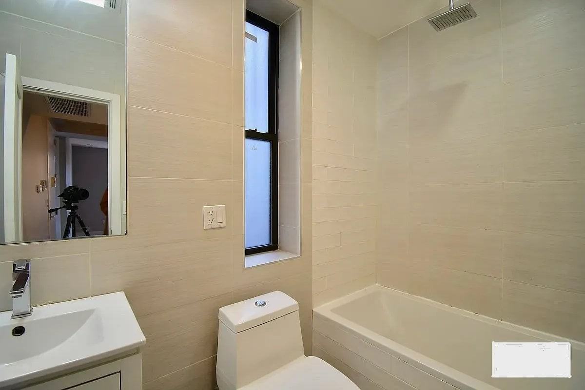 673 Halsey St #3C - Photo 7 of 9