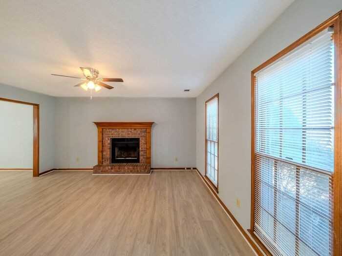 1479 Millstream Trl - Photo 7 of 33