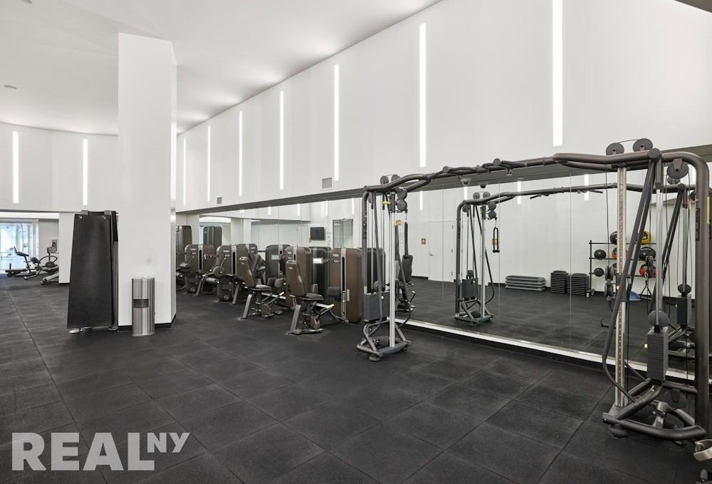 W 57th St #2155 - Photo 7 of 11