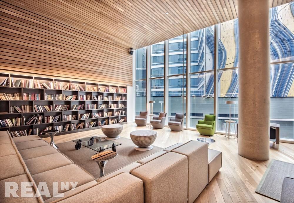 W 57th St #2752 - Photo 7 of 9