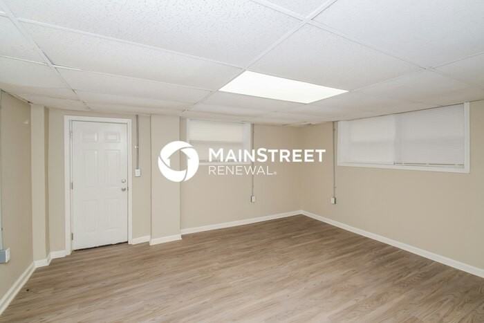 428 18th Ct Nw - Photo 7 of 17