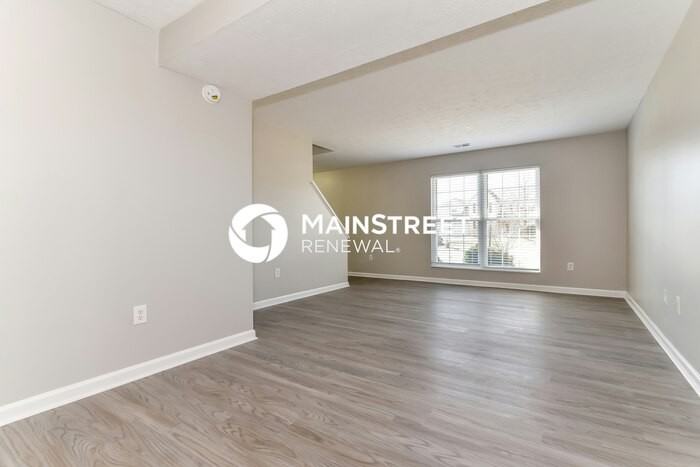 6415 Hollingsworth Dr - Photo 7 of 17