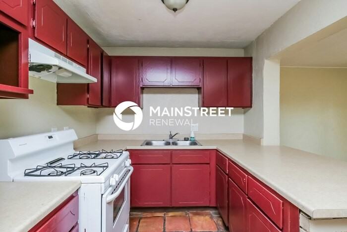 3733 W Cypress St - Photo 5 of 16