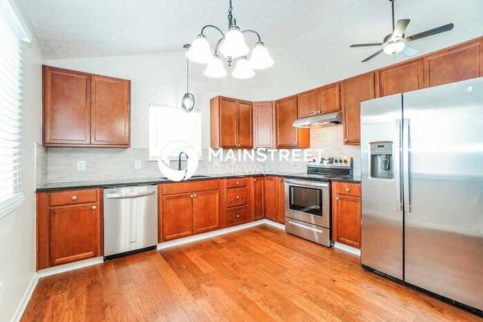 4008 Thompson Ave - Photo 7 of 20