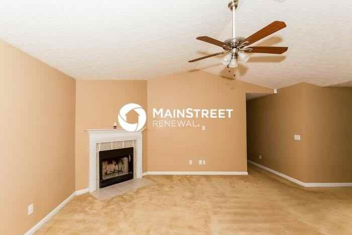 159 Livingston Ln - Photo 5 of 17