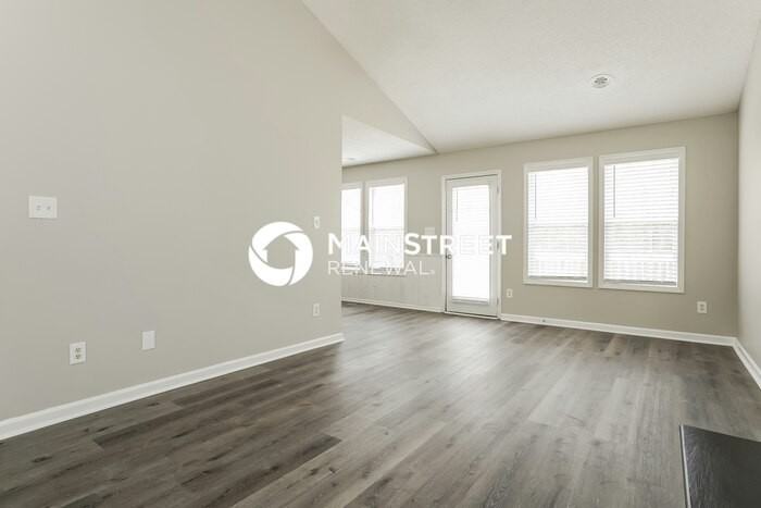 1473 Smokey Mountain Dr - Photo 5 of 16