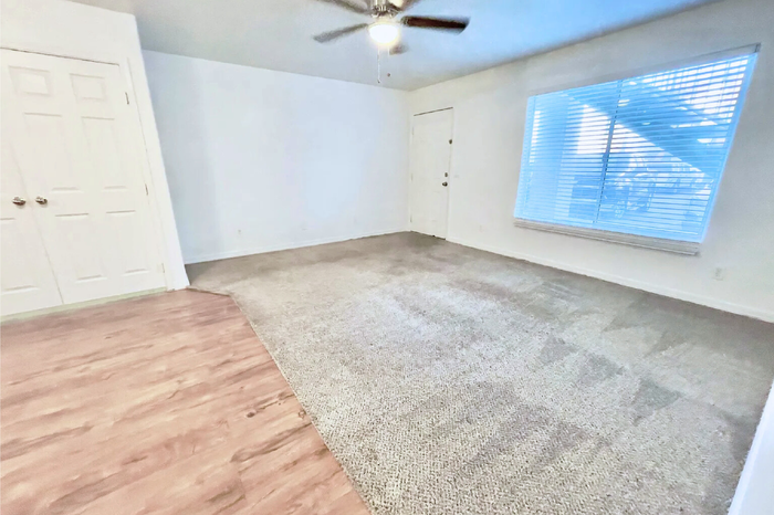 2324 W Lone Cactus Dr #11 - Photo 6 of 7