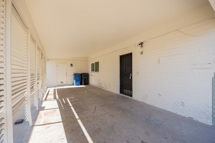 1108 N Wedgewood Dr - Photo 4 of 23