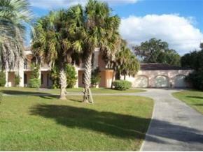 10303 NW 76th Terrace - Photo 2 of 7