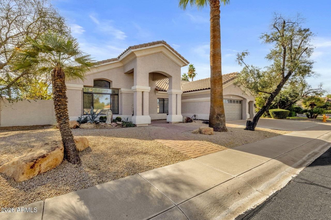 5431 E Shea Blvd - Photo 2 of 39