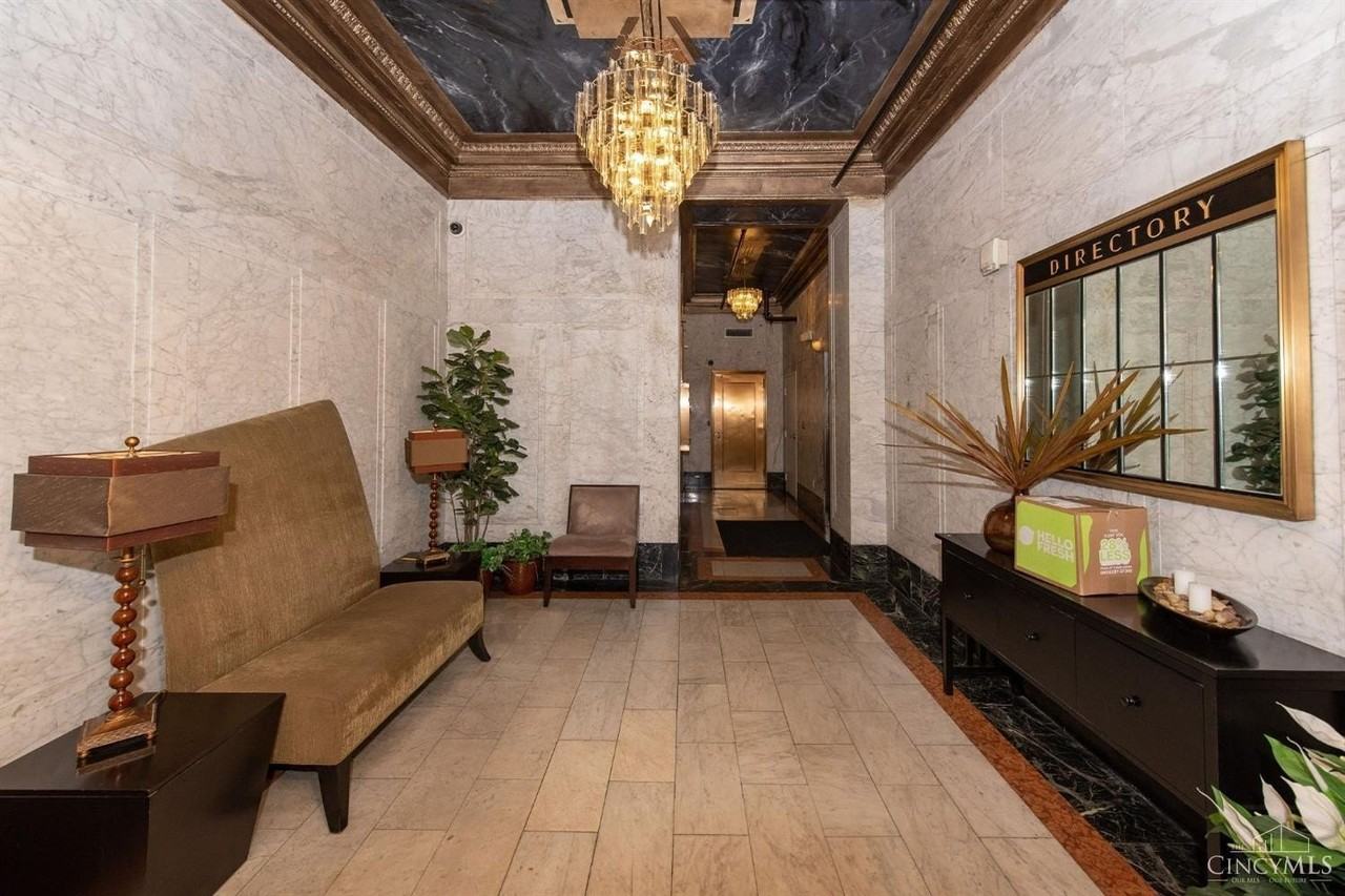 18 E 4th St Unit 501 #501 - Photo 2 of 33