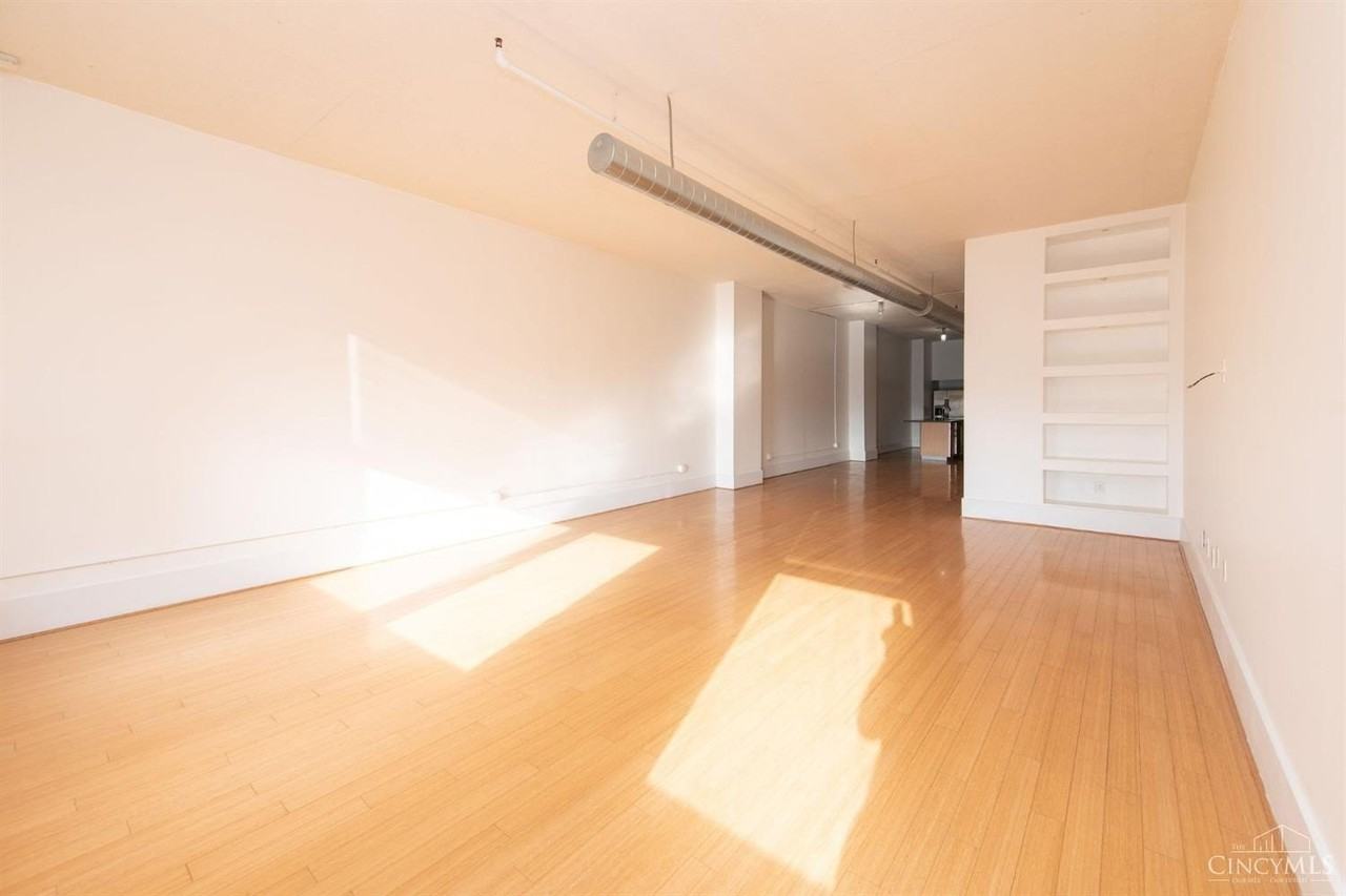 18 E 4th St Unit 501 #501 - Photo 7 of 33