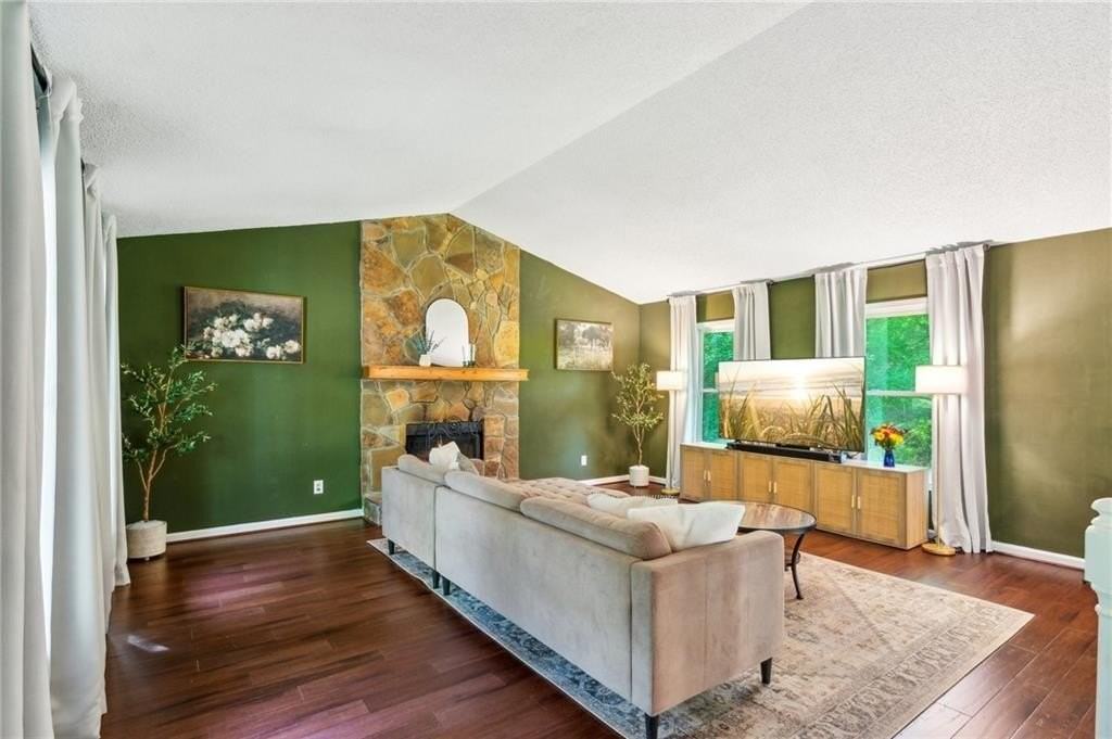 355 Cross Creek Pl - Photo 6 of 24