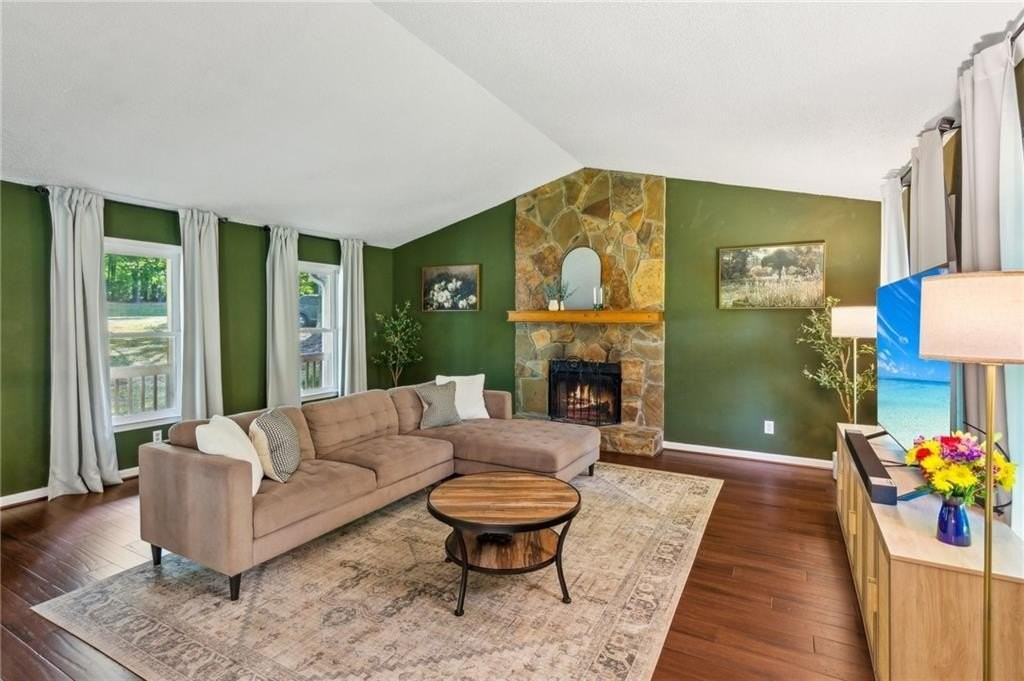 355 Cross Creek Pl - Photo 7 of 24