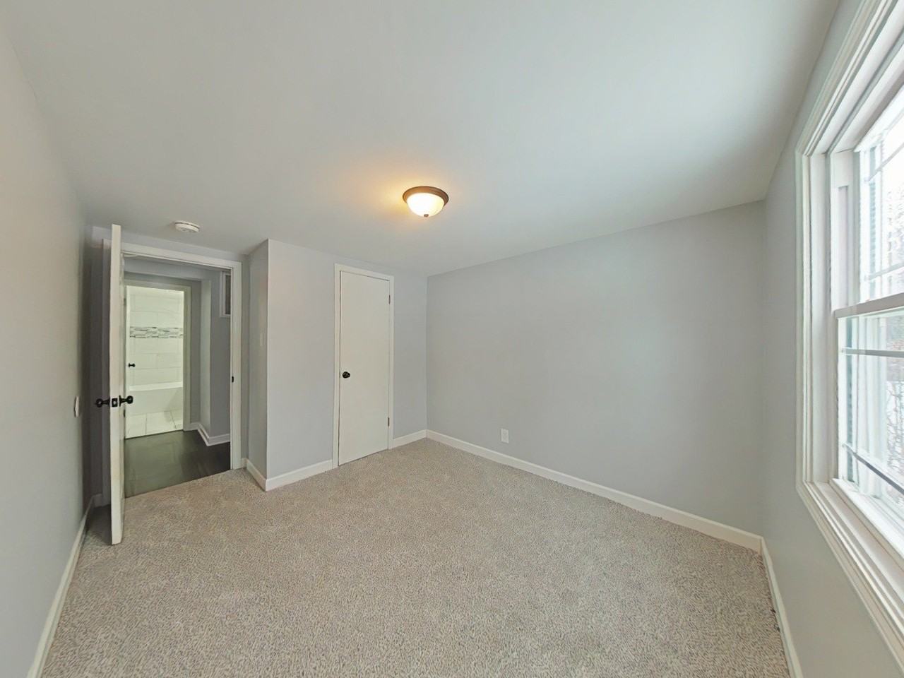 19136 Jacquie Ave - Photo 6 of 11