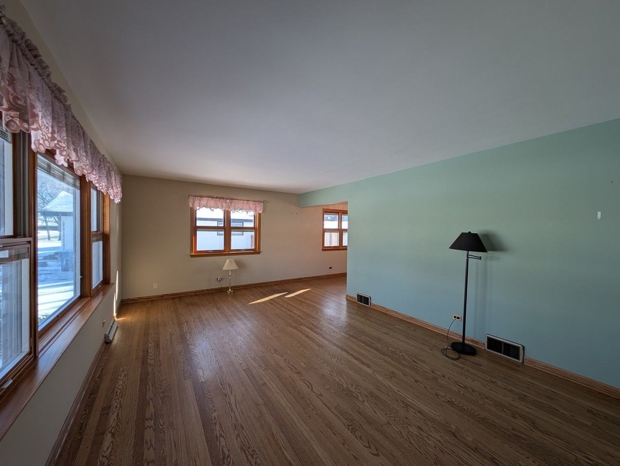 503 Lake Ave - Photo 3 of 13