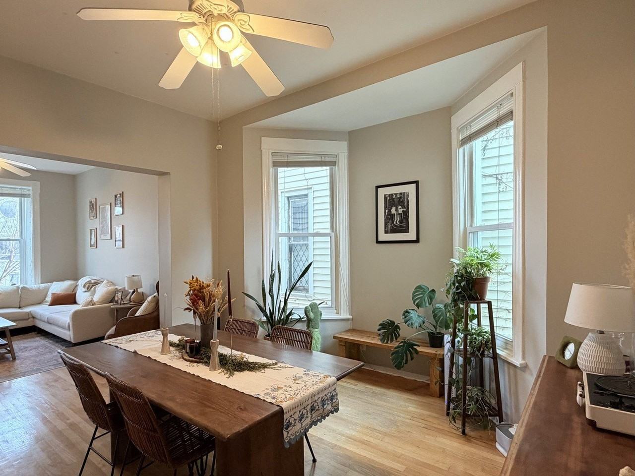 3016 N Clifton Ave Unit 2 #2 - Photo 4 of 30