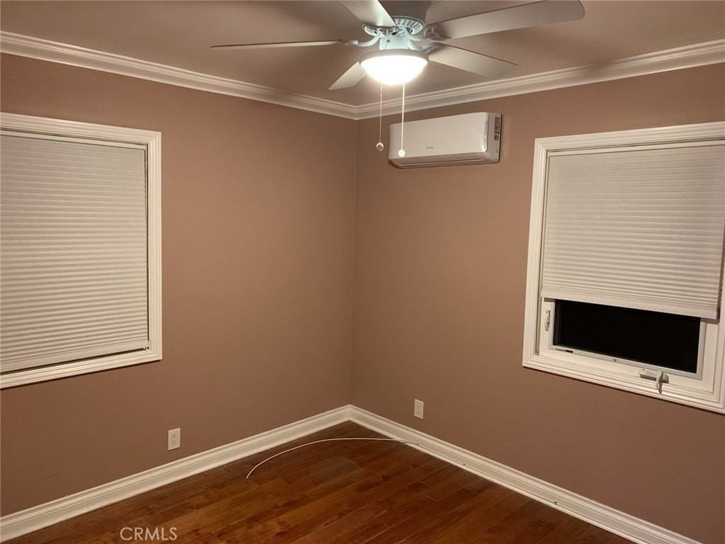 8535 Dorothy St - Photo 5 of 6