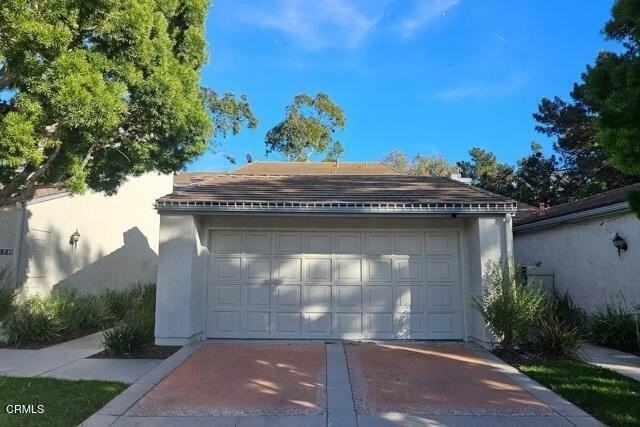 682 Beachport Dr - Photo 2 of 5