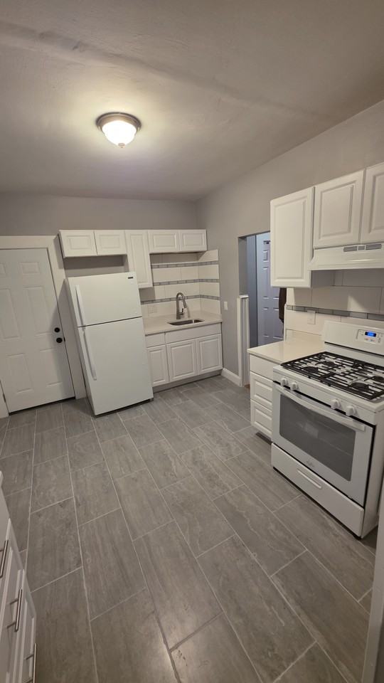 10 Itasca Street #2 - Photo 5 of 7