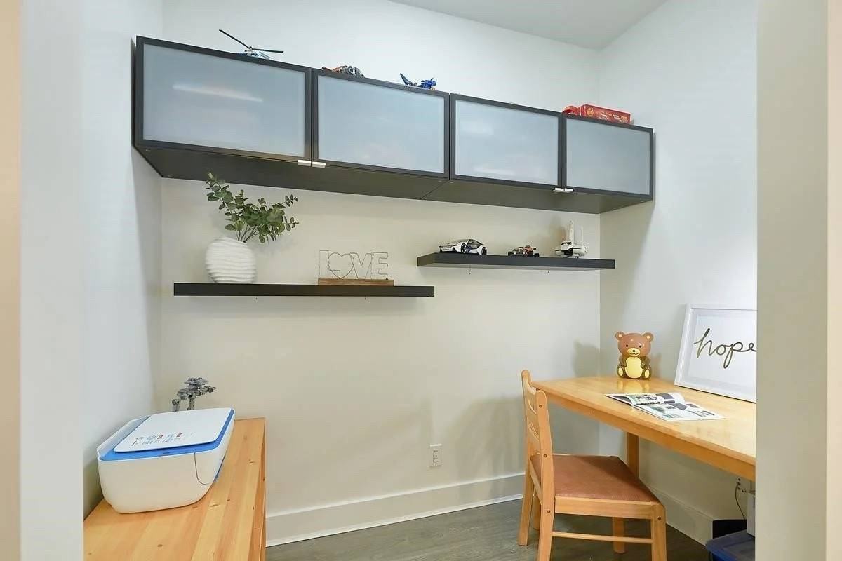 9233 Ferndale Rd - Photo 4 of 20