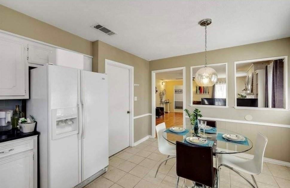 2213 Woodcreek #A - Photo 3 of 13