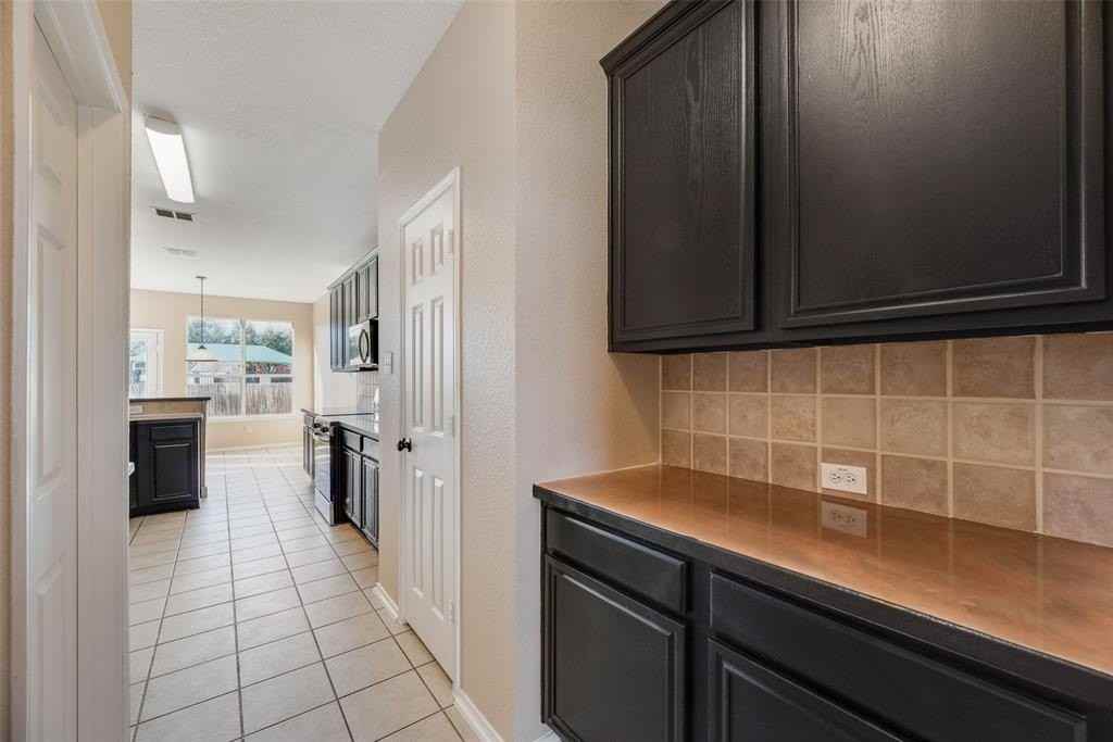 3404 Pinecone Dr - Photo 7 of 29