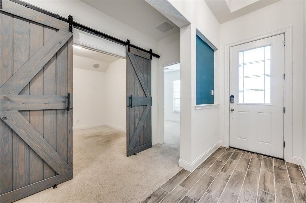 7025 Trailhead St - Photo 2 of 25