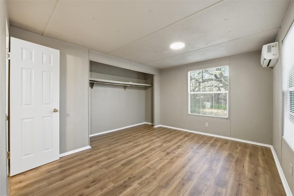 1309 Oakridge Rd #1307 - Photo 3 of 22