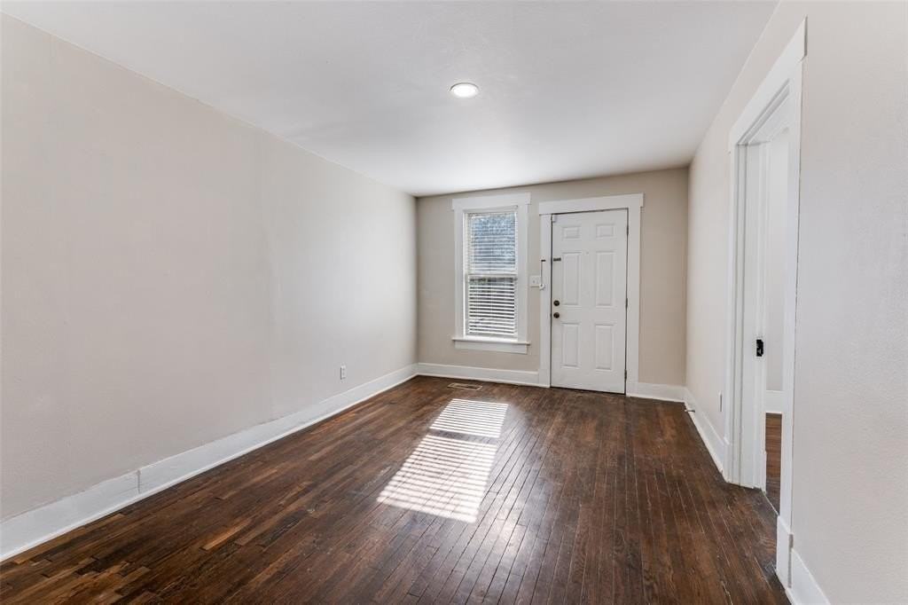 2020 College Ave #A - Photo 2 of 13